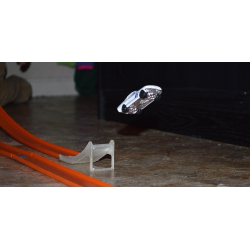 Rampe de saut simple compatible Hot Wheels