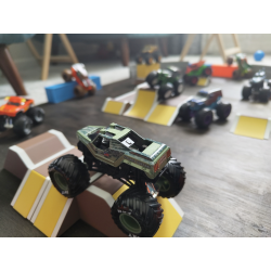 Monster Truck Arena compatible Monster Trucks 1/64