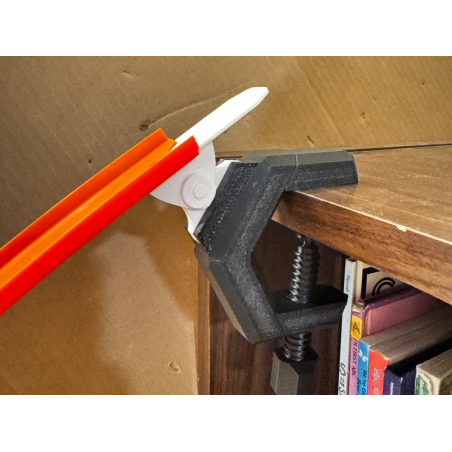 Pince de piste avec angle réglable