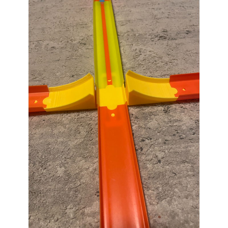 Saut croisé compatible Hot Wheels