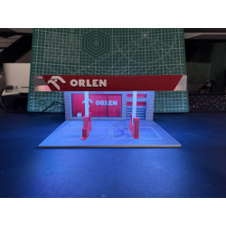Station-service ORLEN pour voitures à l'échelle 1/64