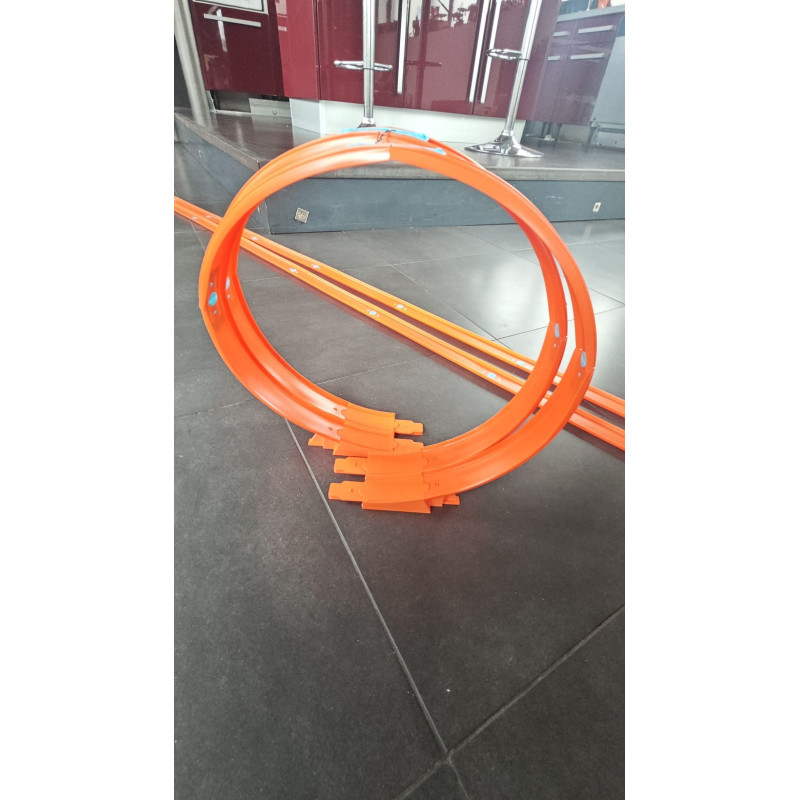 Looping double piste compatible Hot Wheels et Monster Trucks